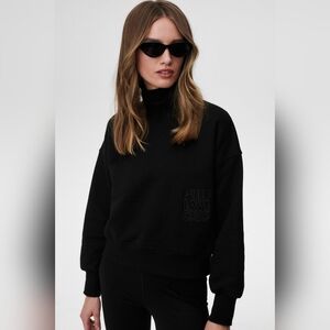 Undress‎ Code Jackie Sweatshirt Pullover 🖤 Self Love Club size S/M